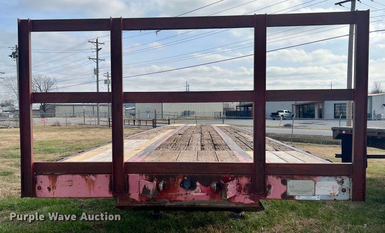 image for item ID9625 1995 Transcraft TL2000  flatbed trailer