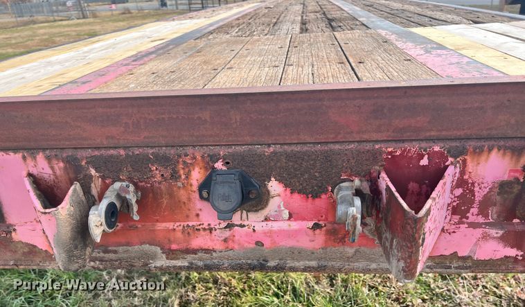 image for item ID9625 1995 Transcraft TL2000  flatbed trailer