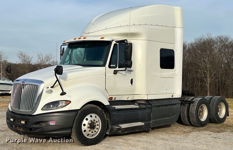 image for item ID9626 2009 International ProStar  semi truck