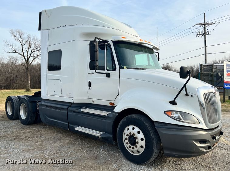 image for item ID9626 2009 International ProStar  semi truck