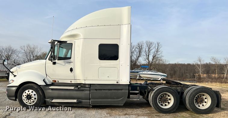 image for item ID9626 2009 International ProStar  semi truck