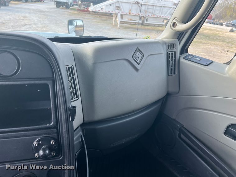 image for item ID9626 2009 International ProStar  semi truck