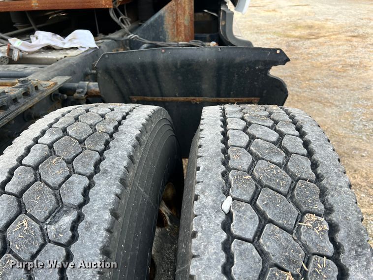 image for item ID9626 2009 International ProStar  semi truck