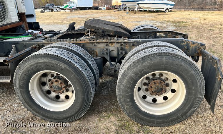 image for item ID9626 2009 International ProStar  semi truck