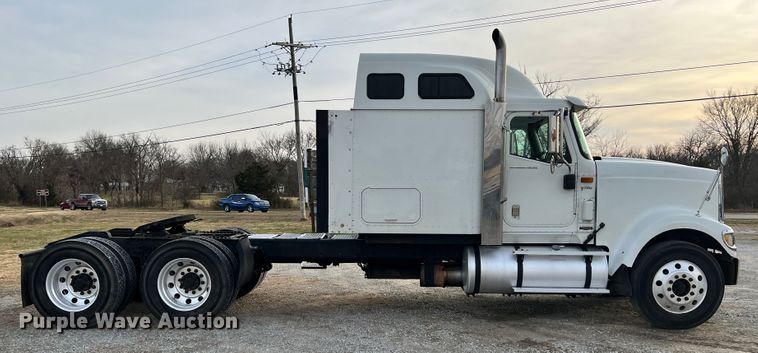 image for item ID9627 2009 International 9900i  semi truck
