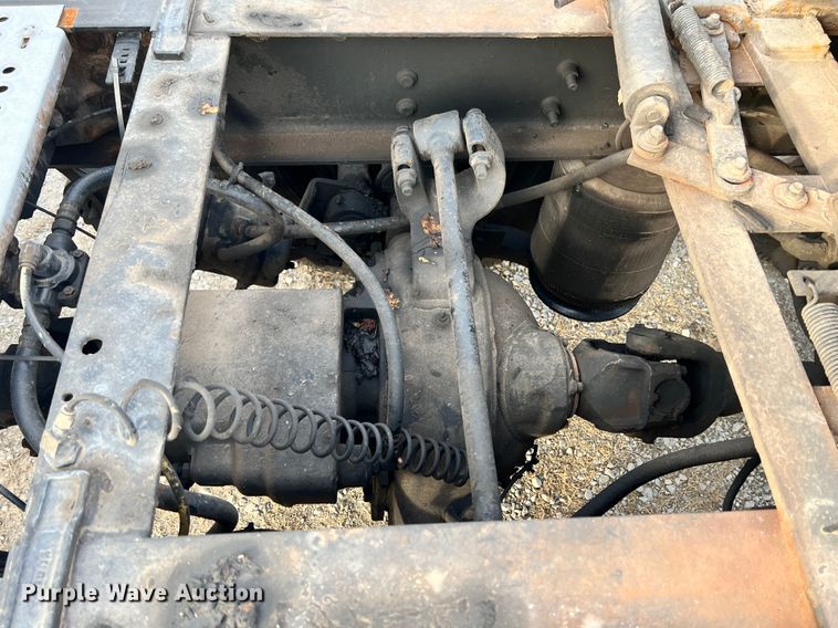 image for item ID9627 2009 International 9900i  semi truck