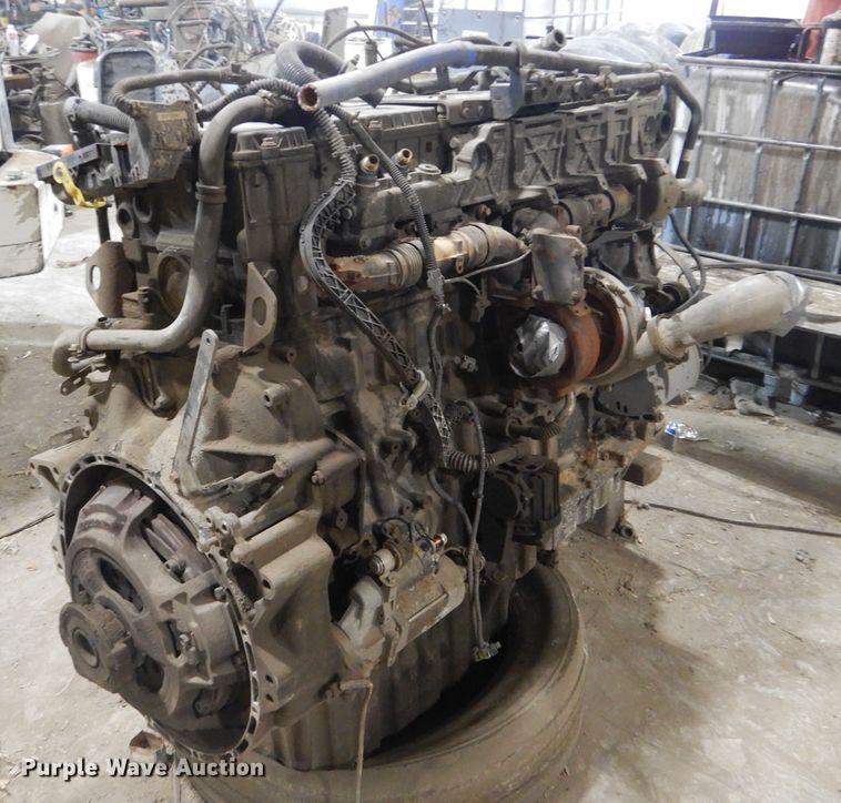 image for item IE9541 2010 Detroit Diesel DD15  engine