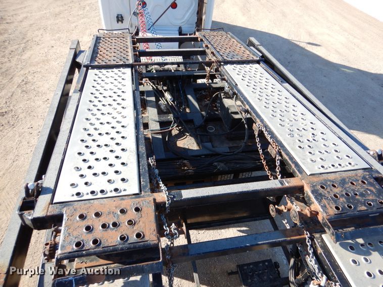 image for item IV9975 2013 Wally-Mo H-7CC  car carrier