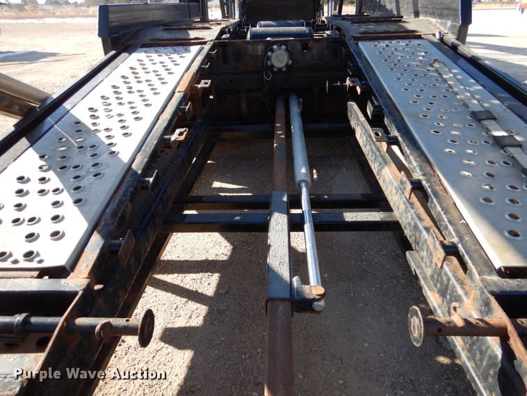 image for item IV9975 2013 Wally-Mo H-7CC  car carrier