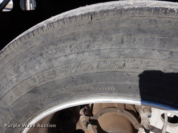 image for item IV9975 2013 Wally-Mo H-7CC  car carrier