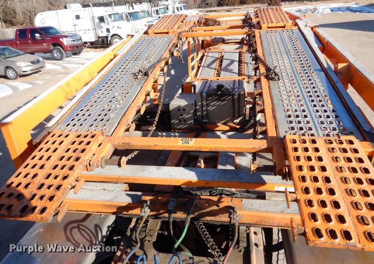 image for item IV9976 2016 Cottrell  car carrier