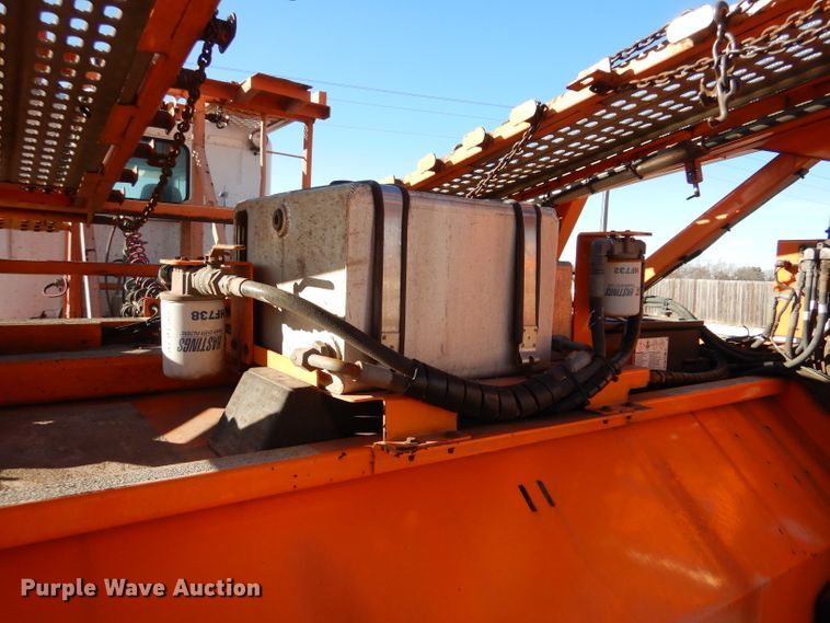 image for item IV9976 2016 Cottrell  car carrier