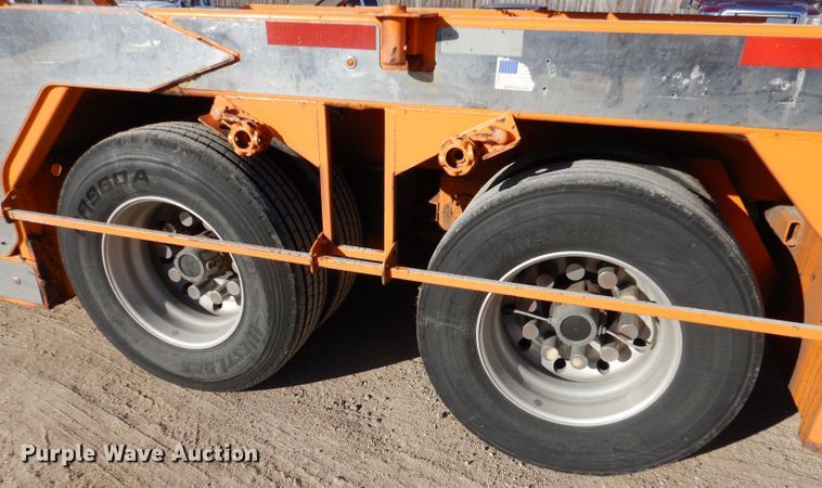 image for item IV9976 2016 Cottrell  car carrier