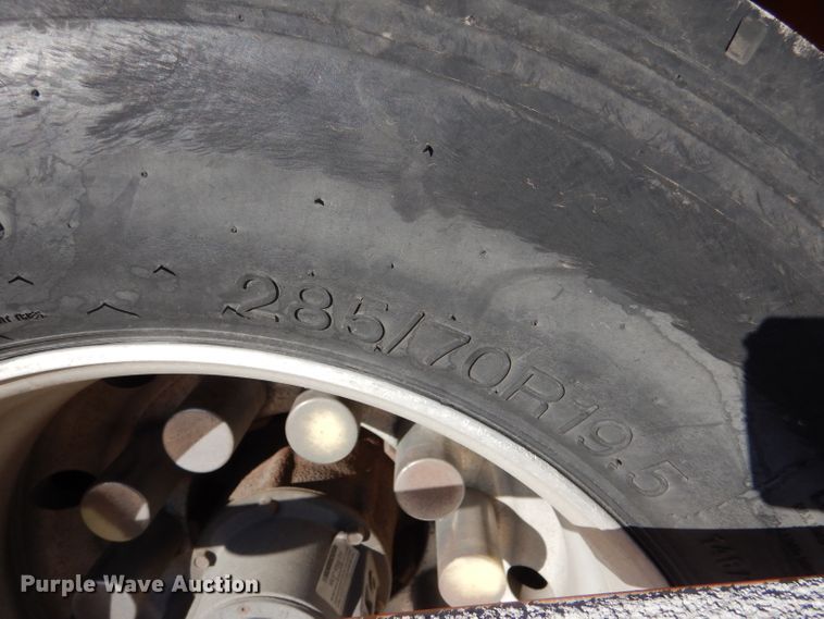 image for item IV9976 2016 Cottrell  car carrier