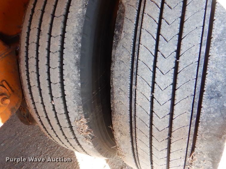 image for item IV9976 2016 Cottrell  car carrier