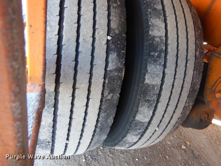 image for item IV9976 2016 Cottrell  car carrier