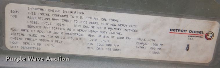 image for item JD9466 2005 Freightliner ST120  semi truck