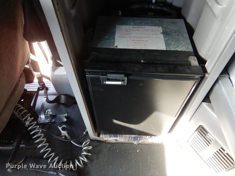 image for item JD9467 2007 Peterbilt 387  semi truck