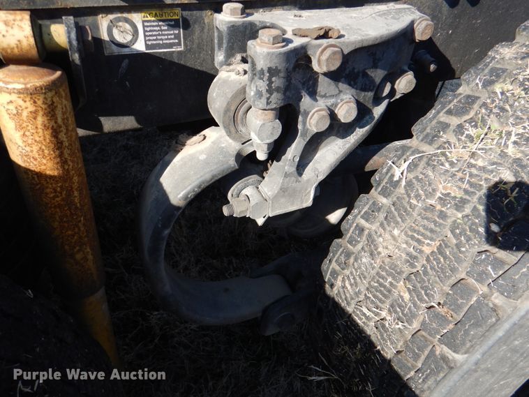 image for item JD9467 2007 Peterbilt 387  semi truck