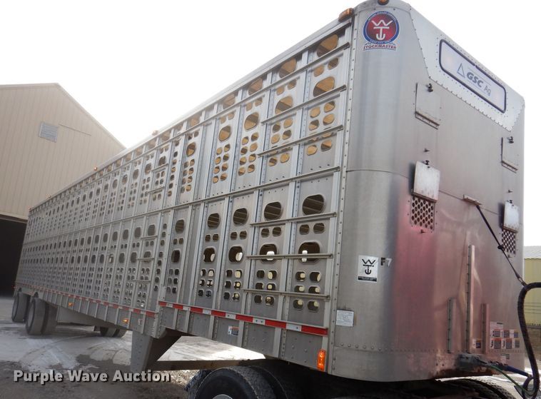 image for item JH9904 2007 Wilson PSADL-400P  livestock trailer
