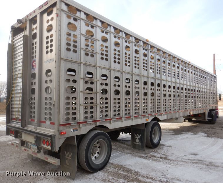 image for item JH9904 2007 Wilson PSADL-400P  livestock trailer