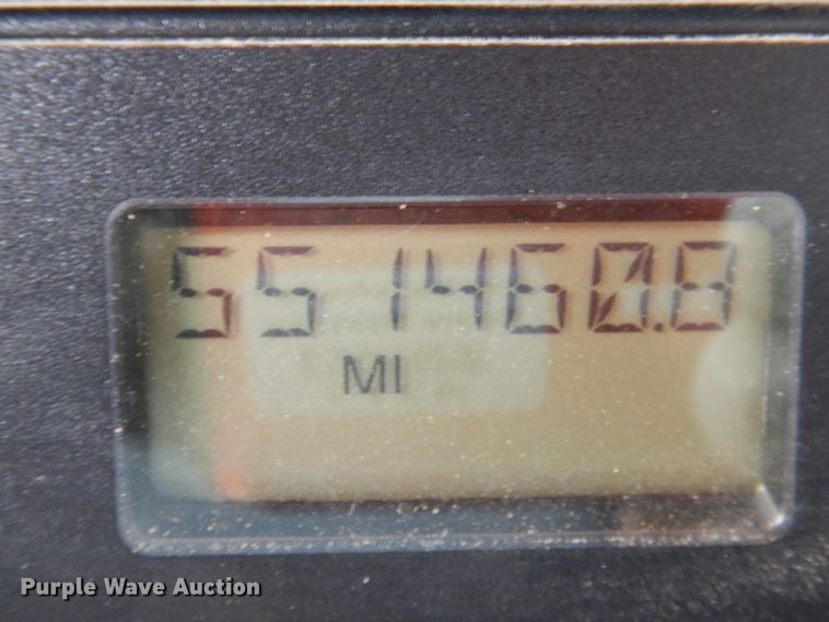 image for item JH9905 2006 Freightliner Columbia 120  semi truck