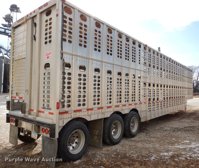 image for item JH9907 2007 Wilson PSDCL-402  livestsock trailer