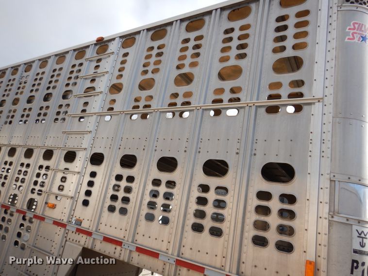 image for item JH9907 2007 Wilson PSDCL-402  livestsock trailer