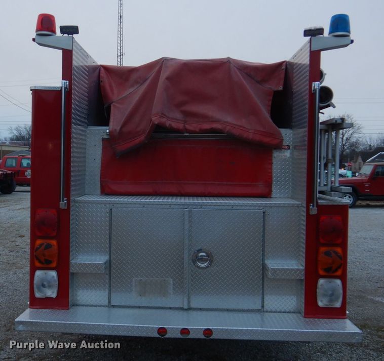 image for item DH8148 1995 Ford F800  pumper fire truck