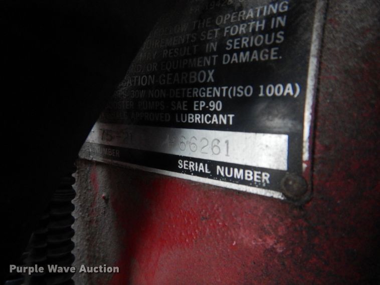 image for item DH8148 1995 Ford F800  pumper fire truck