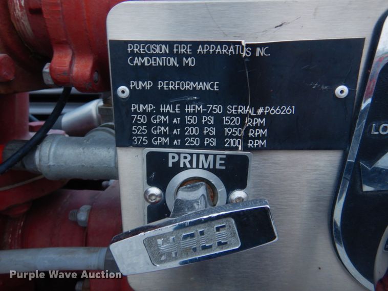 image for item DH8148 1995 Ford F800  pumper fire truck