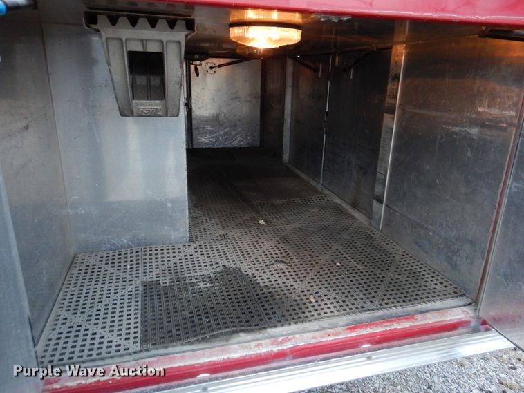 image for item DH8148 1995 Ford F800  pumper fire truck