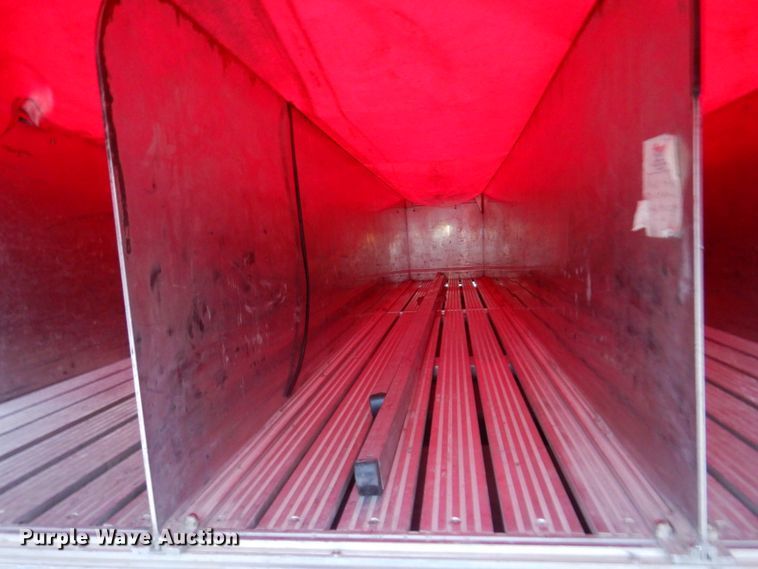 image for item DH8148 1995 Ford F800  pumper fire truck