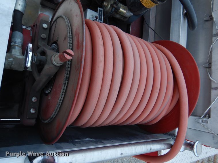 image for item DH8148 1995 Ford F800  pumper fire truck