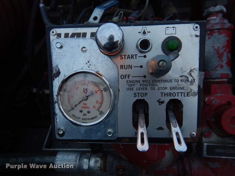 image for item DH8148 1995 Ford F800  pumper fire truck