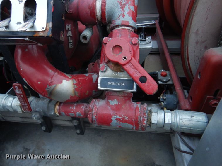 image for item DH8148 1995 Ford F800  pumper fire truck