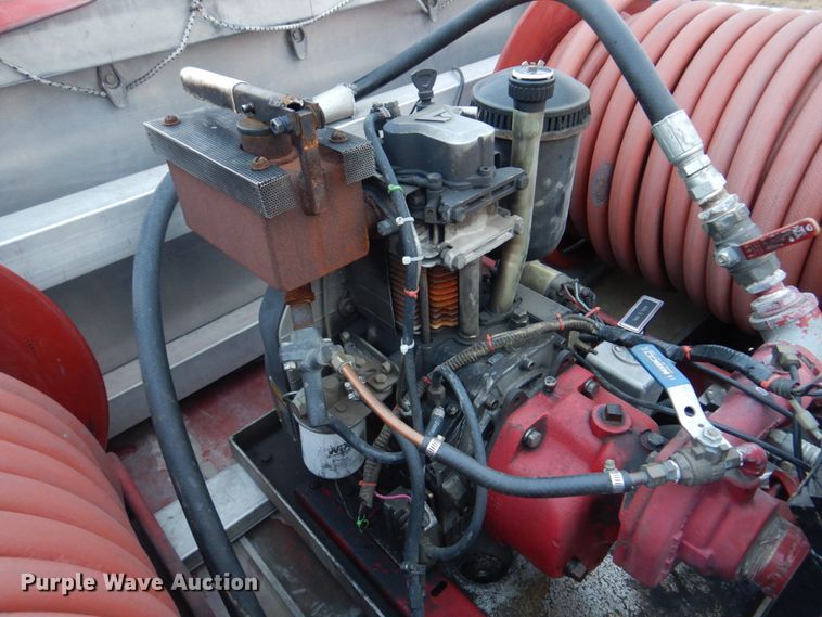 image for item DH8148 1995 Ford F800  pumper fire truck