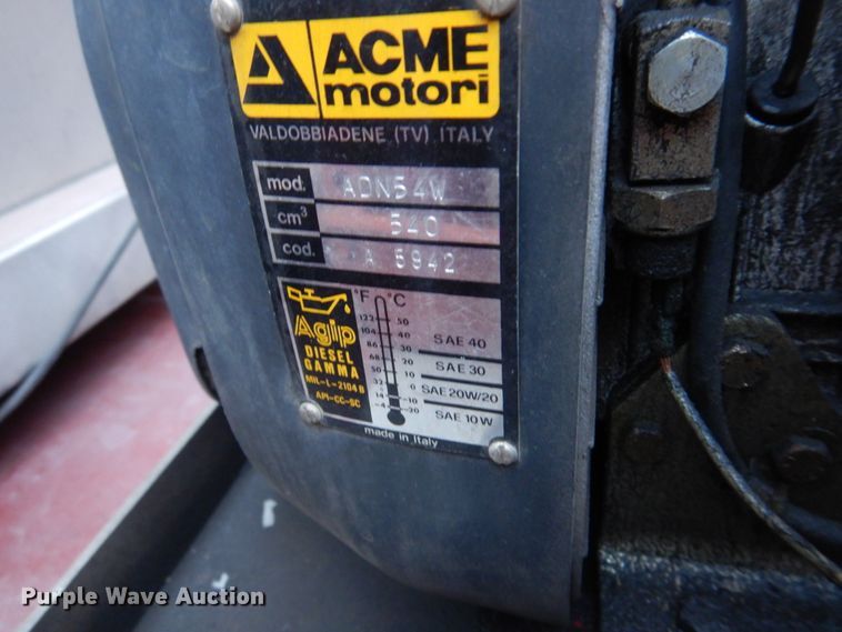 image for item DH8148 1995 Ford F800  pumper fire truck