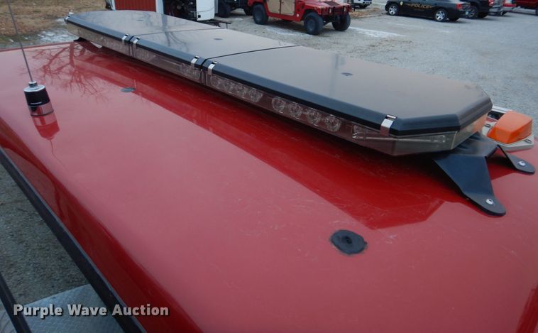 image for item DH8148 1995 Ford F800  pumper fire truck