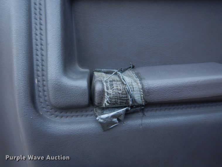 image for item DH8148 1995 Ford F800  pumper fire truck