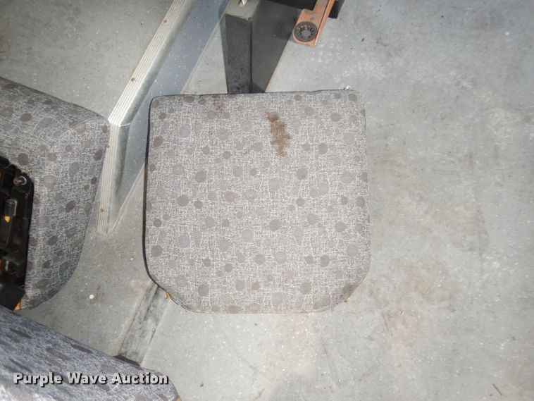 image for item DH8781 2017 Ford E450 Super Duty  shuttle bus