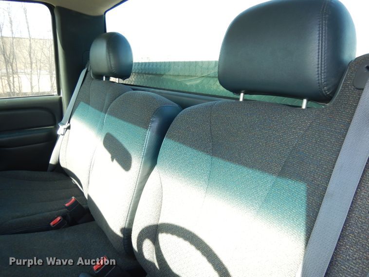 image for item DH8782 2001 Chevrolet Silverado 1500  pickup truck