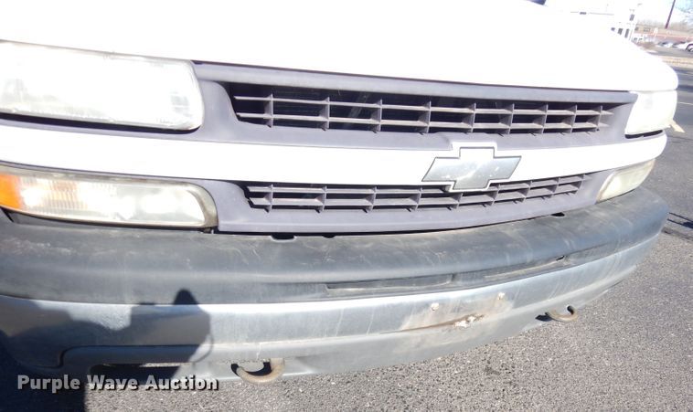 image for item DH8782 2001 Chevrolet Silverado 1500  pickup truck