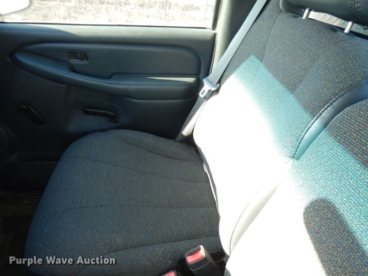 image for item DH8782 2001 Chevrolet Silverado 1500  pickup truck