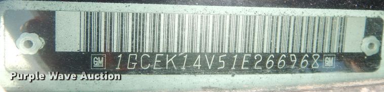 image for item DH8782 2001 Chevrolet Silverado 1500  pickup truck