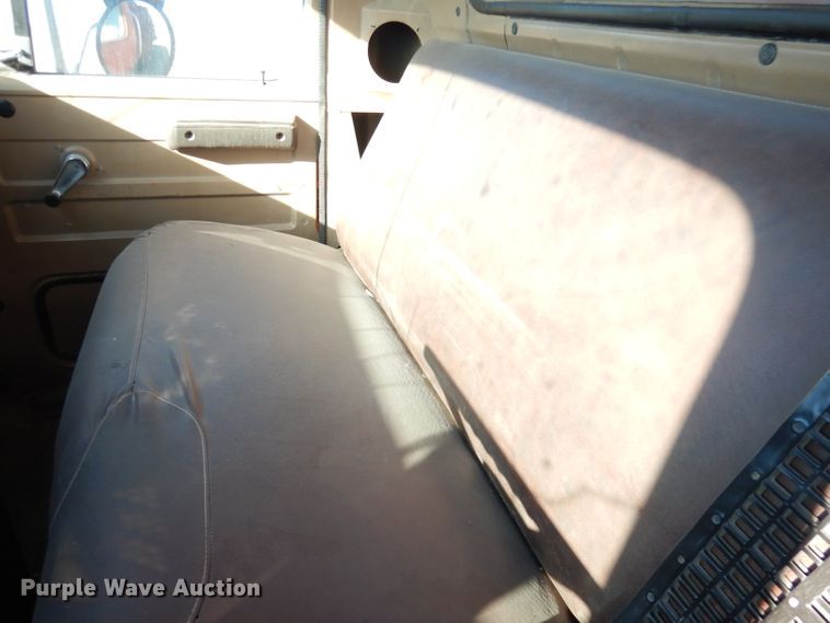 image for item DH8784 1984 International 1754  dump truck