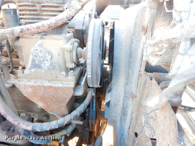 image for item DH8784 1984 International 1754  dump truck