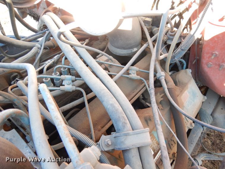 image for item DH8784 1984 International 1754  dump truck