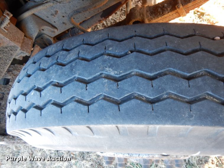 image for item DH8784 1984 International 1754  dump truck