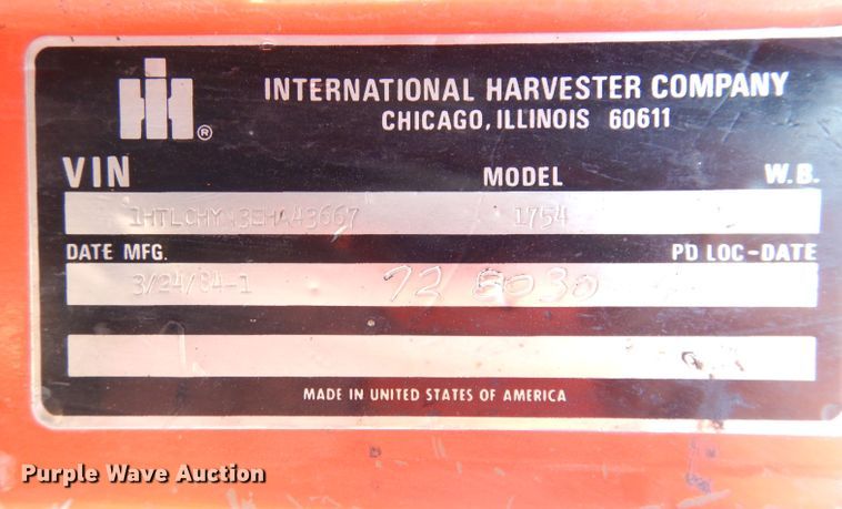 image for item DH8784 1984 International 1754  dump truck